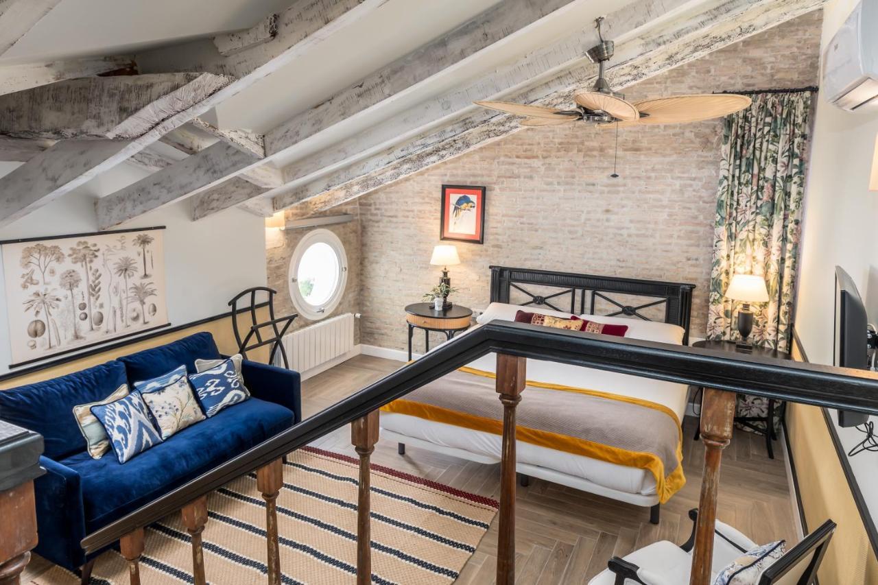 Maison San Alfredo B&B เอลปุช ภายนอก รูปภาพ