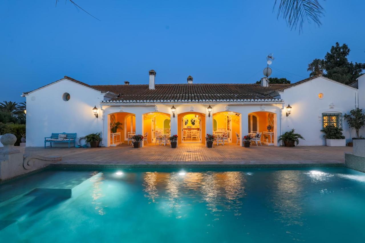 Maison San Alfredo B&B เอลปุช ภายนอก รูปภาพ