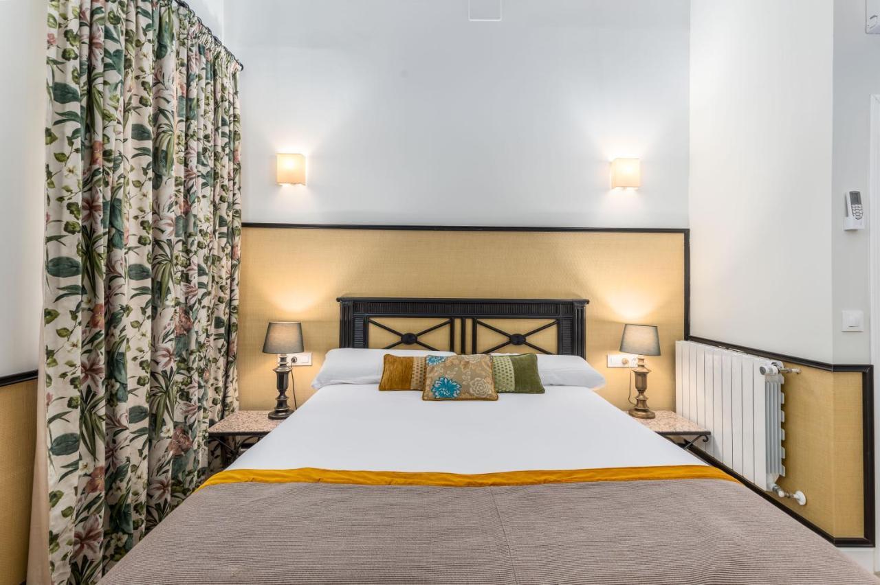 Maison San Alfredo B&B เอลปุช ภายนอก รูปภาพ